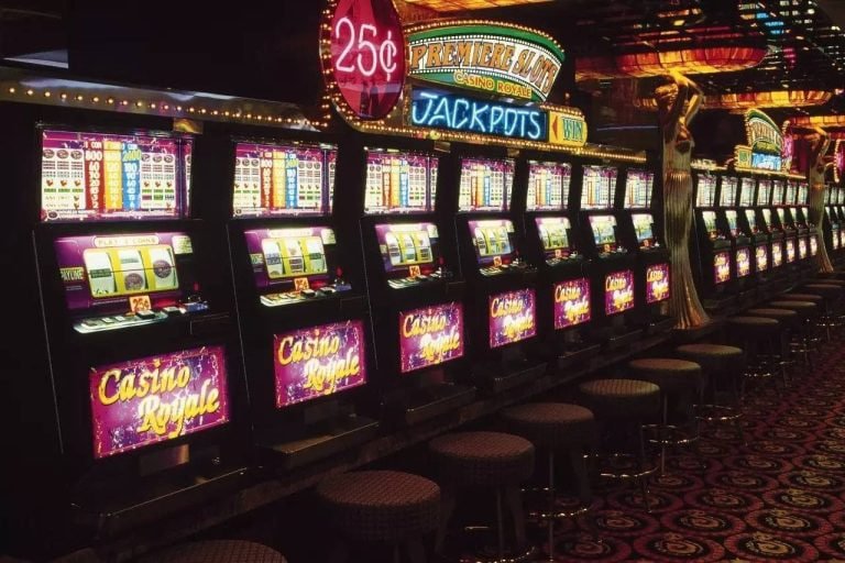 Win212 live casino dengan dealer sungguhan